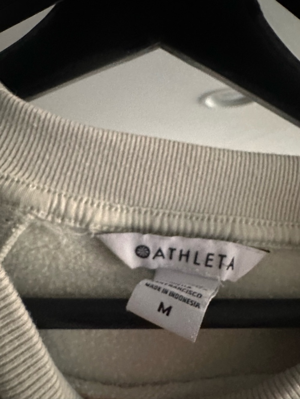 ATHLETA cropped  Crewneck Sweatshirt cream M - Picture 3 of 3